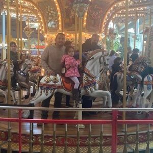 Meet your Posher, Felix